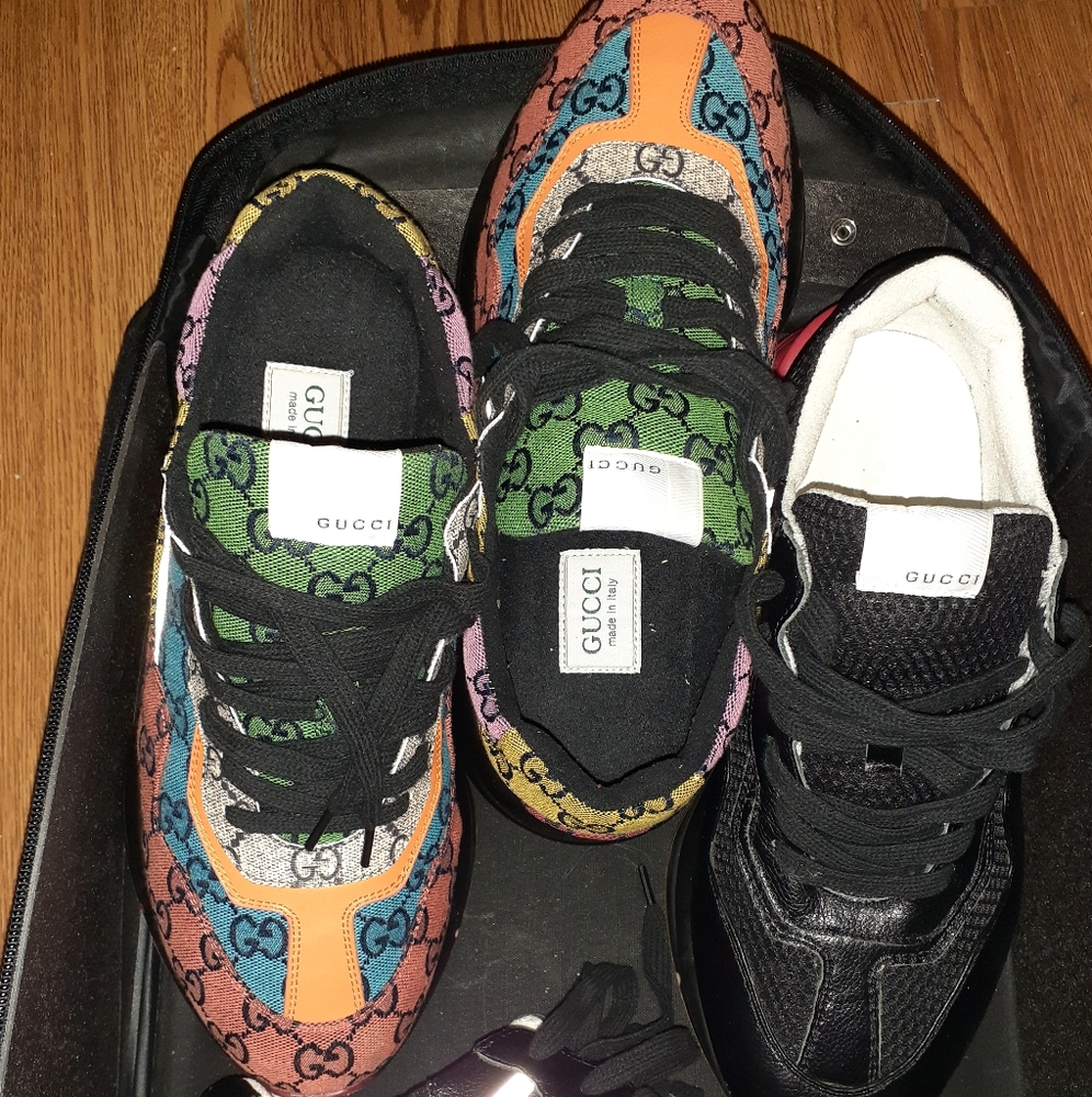 Multicolor gg
